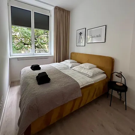 Bezrucova - 2 Bedrooms, Terrace And Free Garage Parking Апартаменты