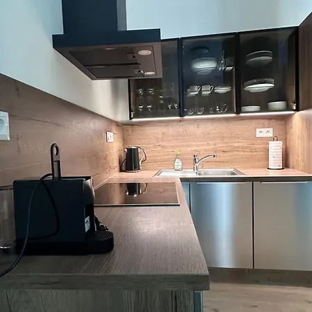 Lejlighed Bezrucova - 2 Bedrooms, Terrace And Free Garage Parking Bratislava